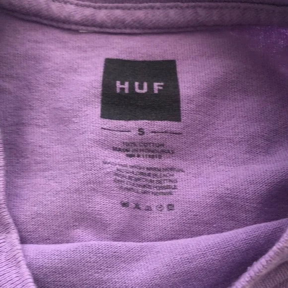 Lavender HUF T-shirt with triangle design on front and back 100% cotton unisex - Picture 4 of 7